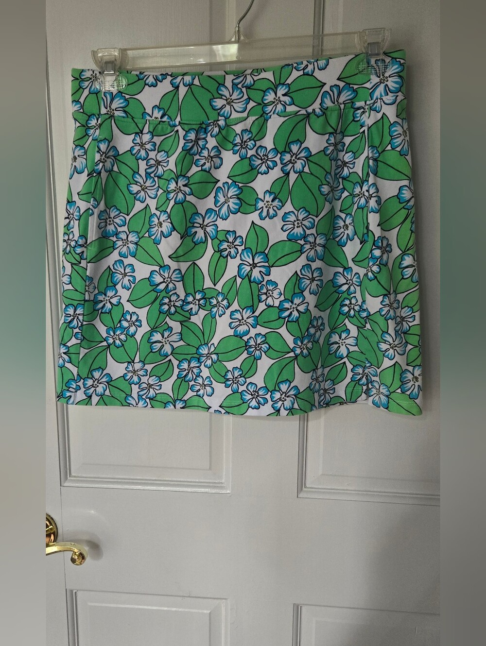 Talbots Floral Skort in White, Kelly Green & Blue 3 pocket sz M